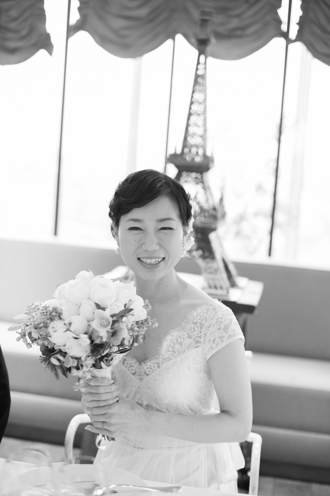 結婚式のスタジオポーズ写真は必要 前半 First Film ファーストフィルム 結婚式のエンドロール ムービー撮影